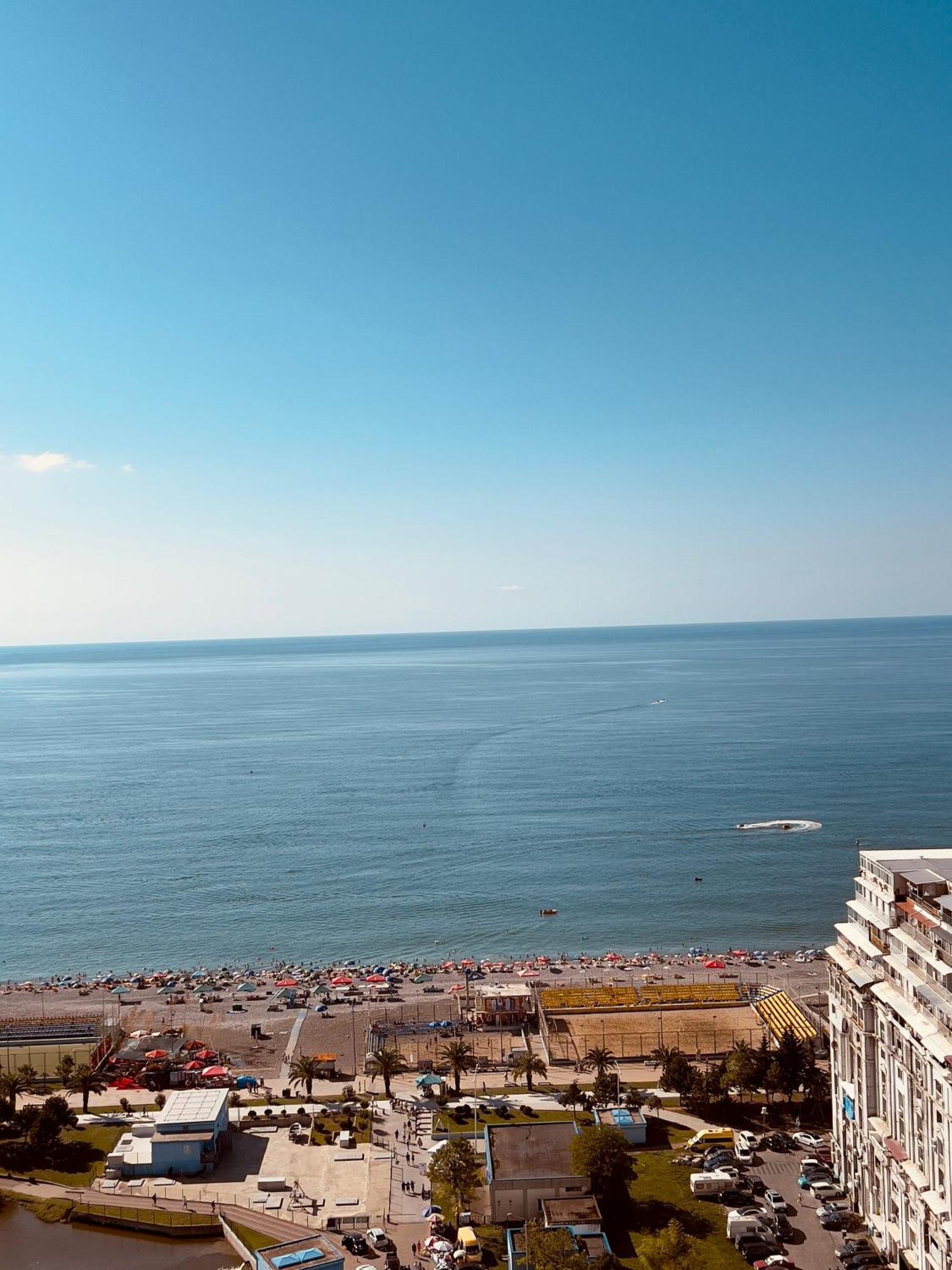 Apartment By The Sea Batumi Eksteriør billede